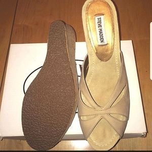Steve Madden Wedges